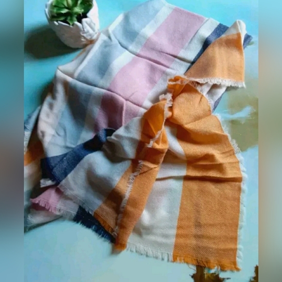 ROOTS NWT Stanhope Blanket Scarf - O/S - Picture 4 of 5